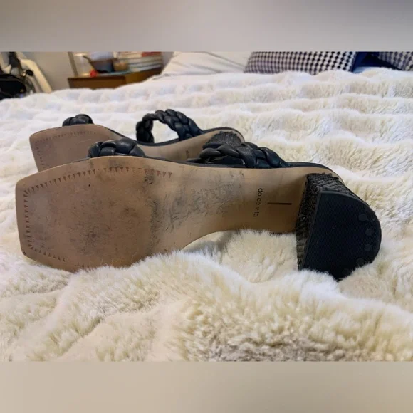 LIKE NEW!! Dolce Vita Black Braided Women's Sandals - Picture 7 of 8